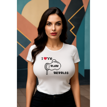 "I Love to Blow Bubbles" – Women's Curved T-Shirt